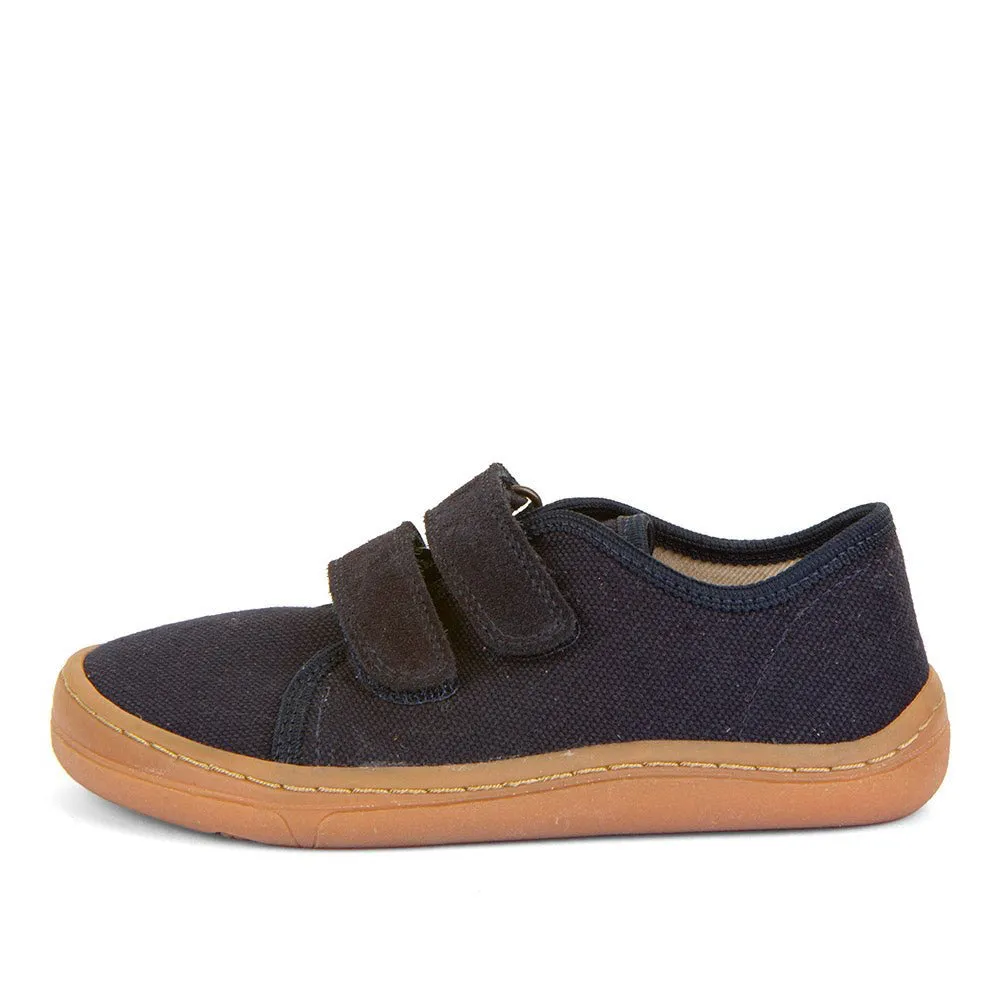 Canvas sneakers