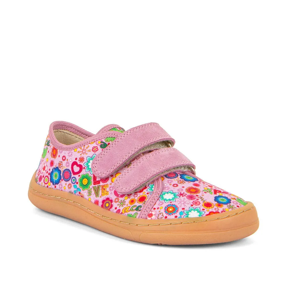 Canvas sneakers
