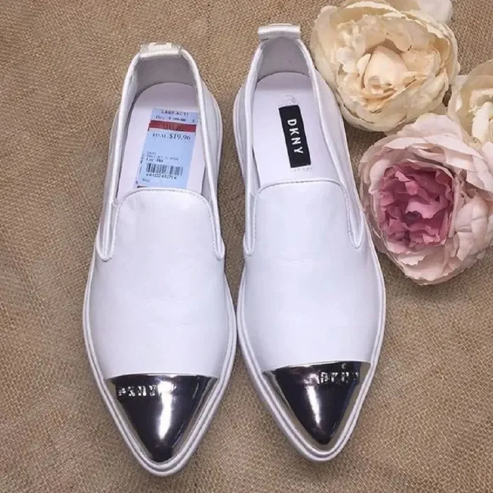 DKNY  White Silver Tipped Slip Ons 6M
