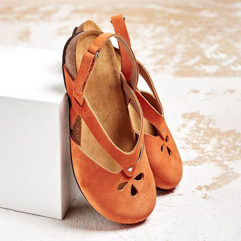 Flat sandals