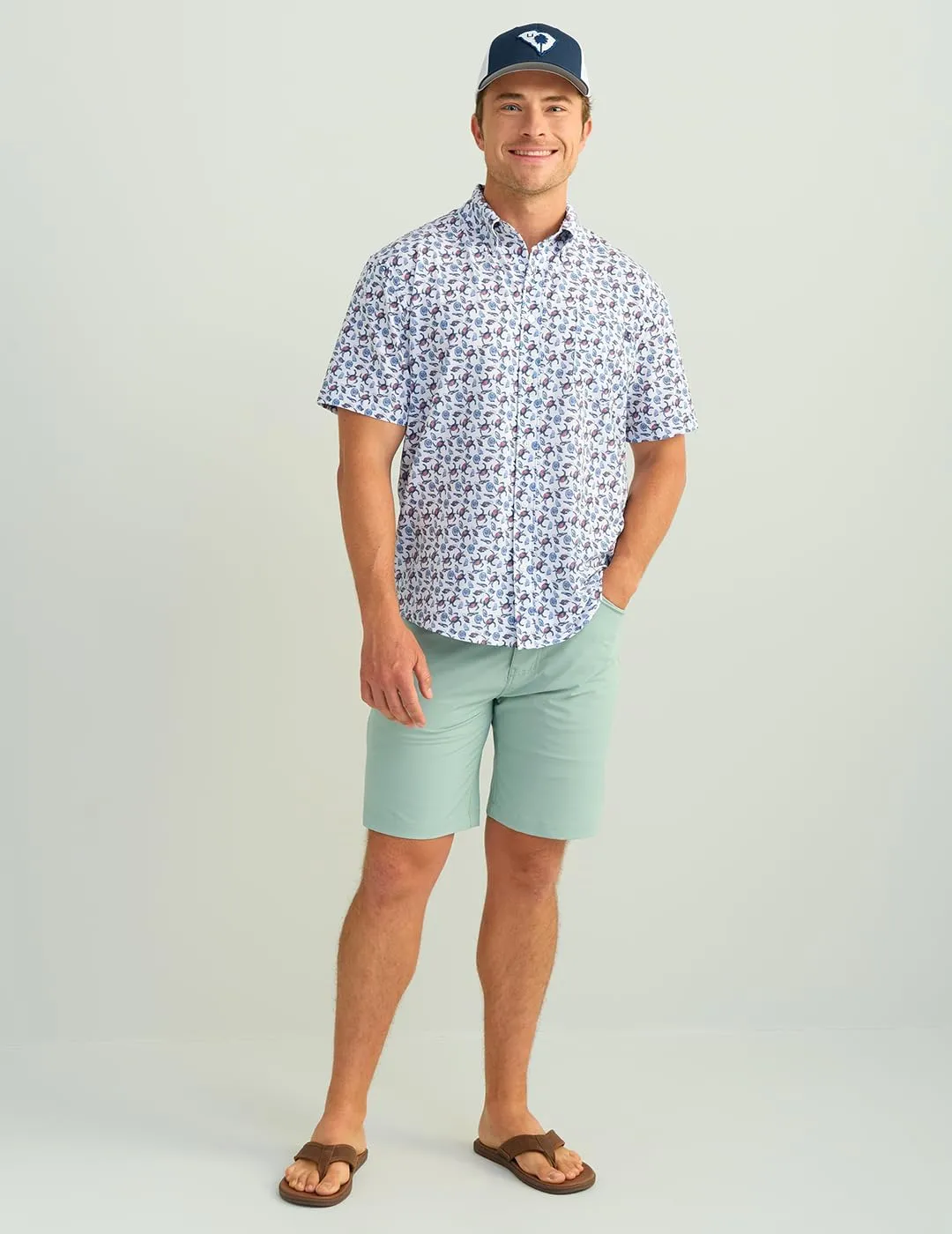HUK Men's Kona Pattern Short Sleeve Fishing Button Down Shirt