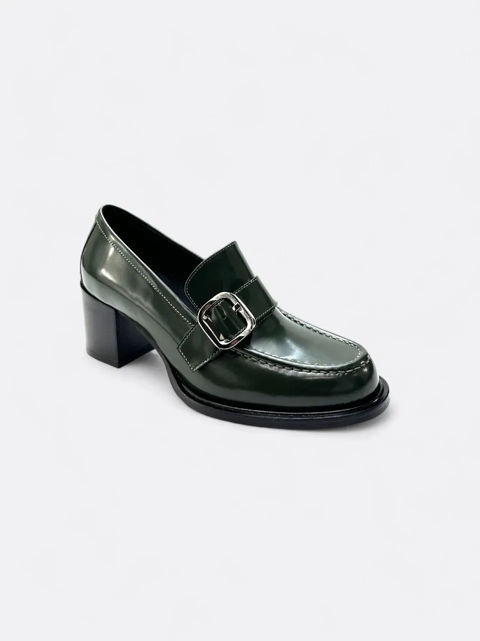 Mocassins with heel