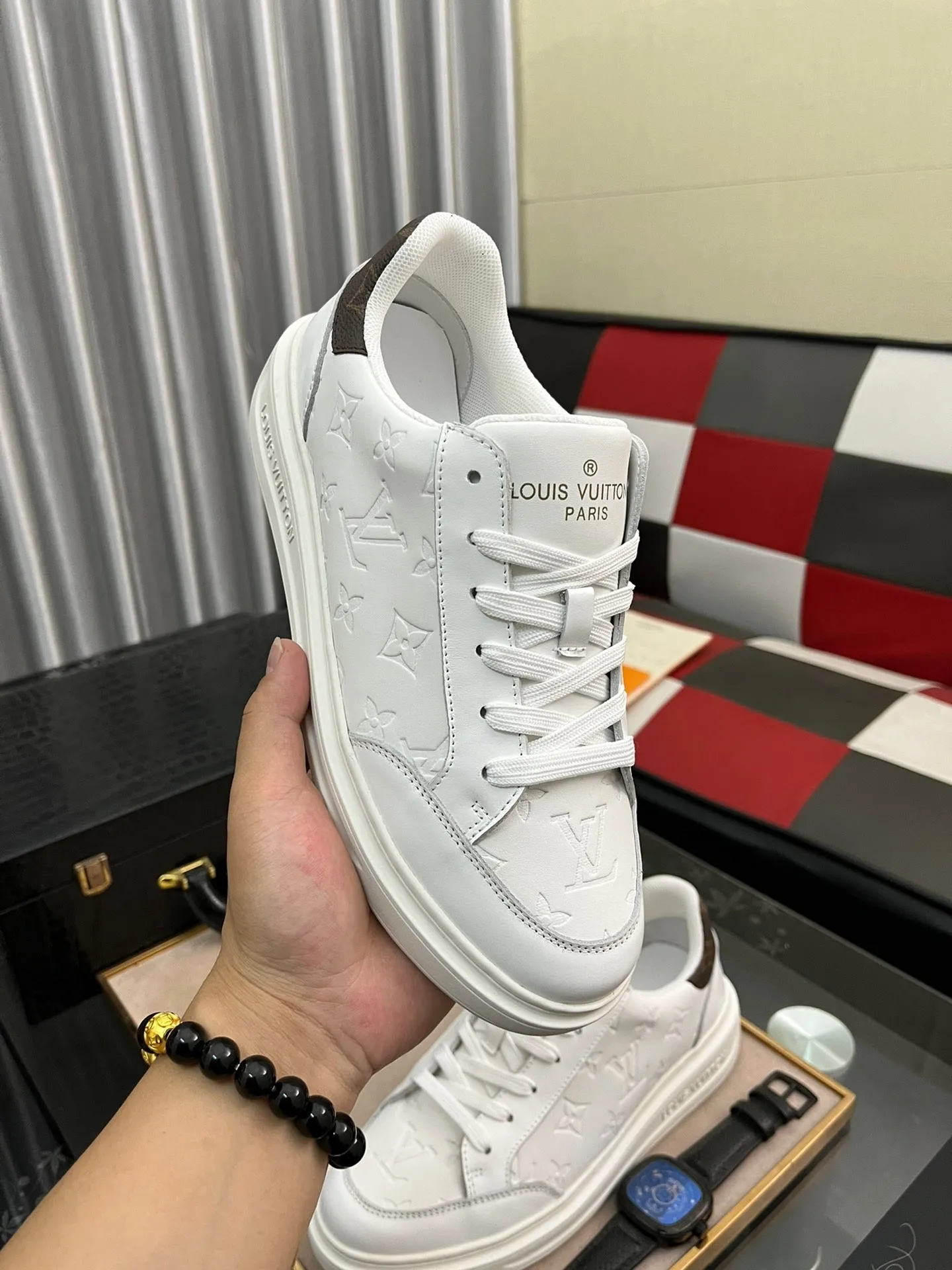 MSE068 LB Luxembourg Sneakers / size7-12