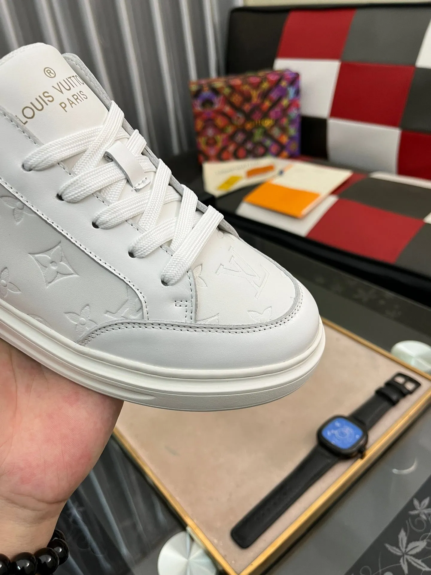 MSE068 LB Luxembourg Sneakers / size7-12