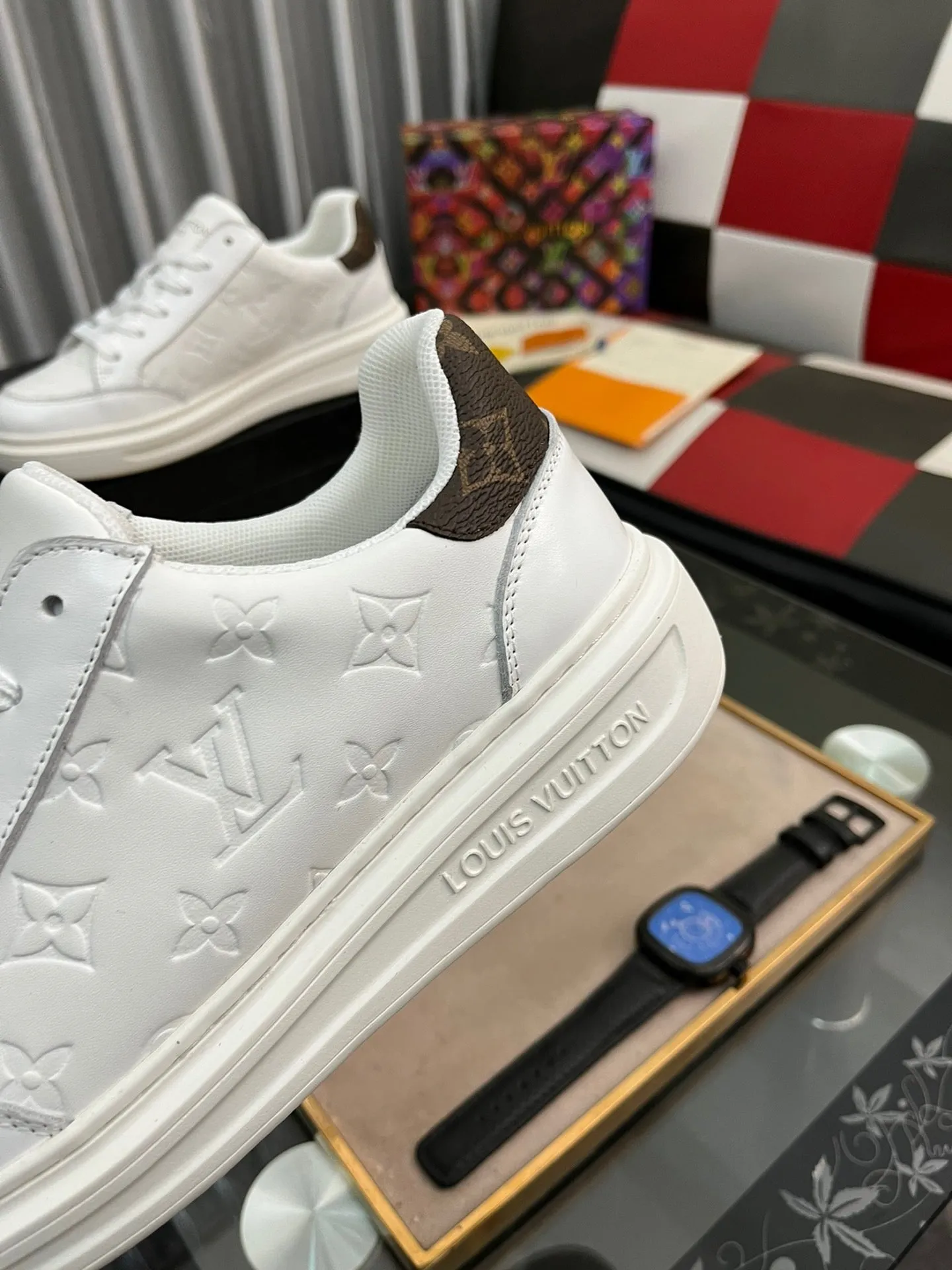 MSE068 LB Luxembourg Sneakers / size7-12