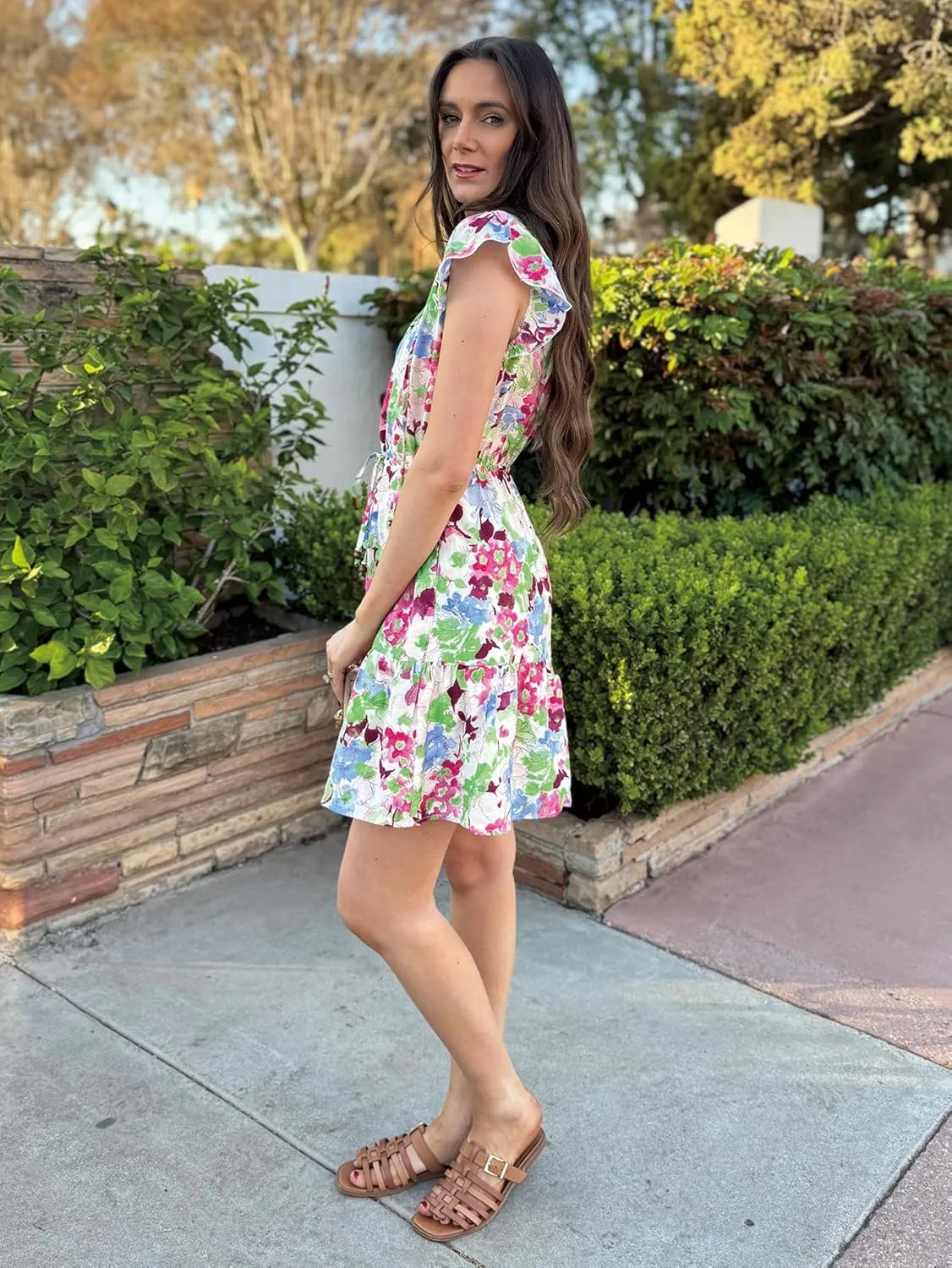 Simplee Womens Summer Dress 2025 Ruffle Short Sleeve Floral Boho Dress V Neck A-line Drawstring Mini Dress with Pockets